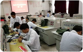 電子教研室舉辦“電子產品裝配與調試”技能競賽 以賽促學夯實專業根基